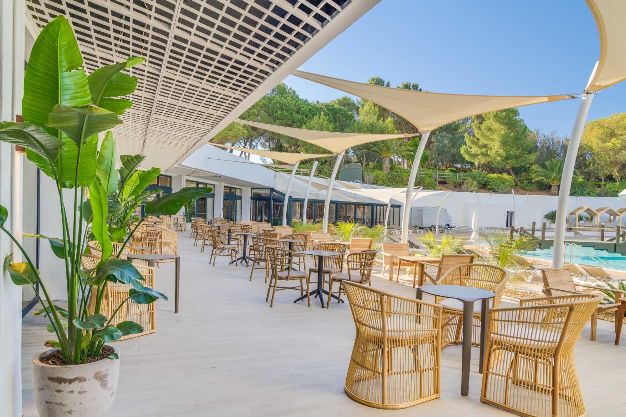 Pestana Blue Alvor Beach Esterno foto The restaurant at the hotel