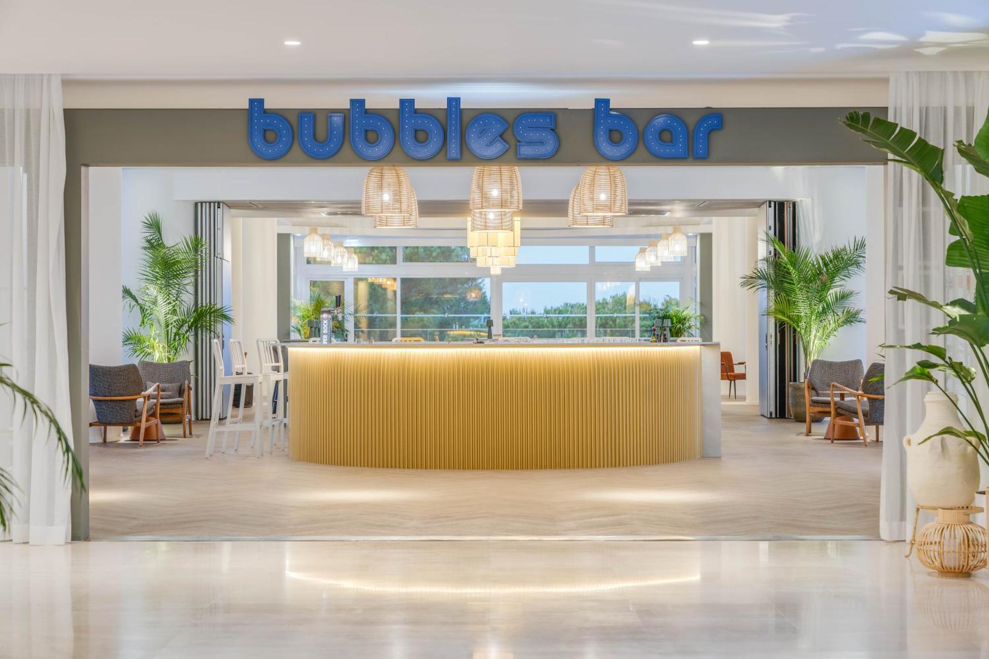 Pestana Blue Alvor Beach Esterno foto Bubbles Bar
